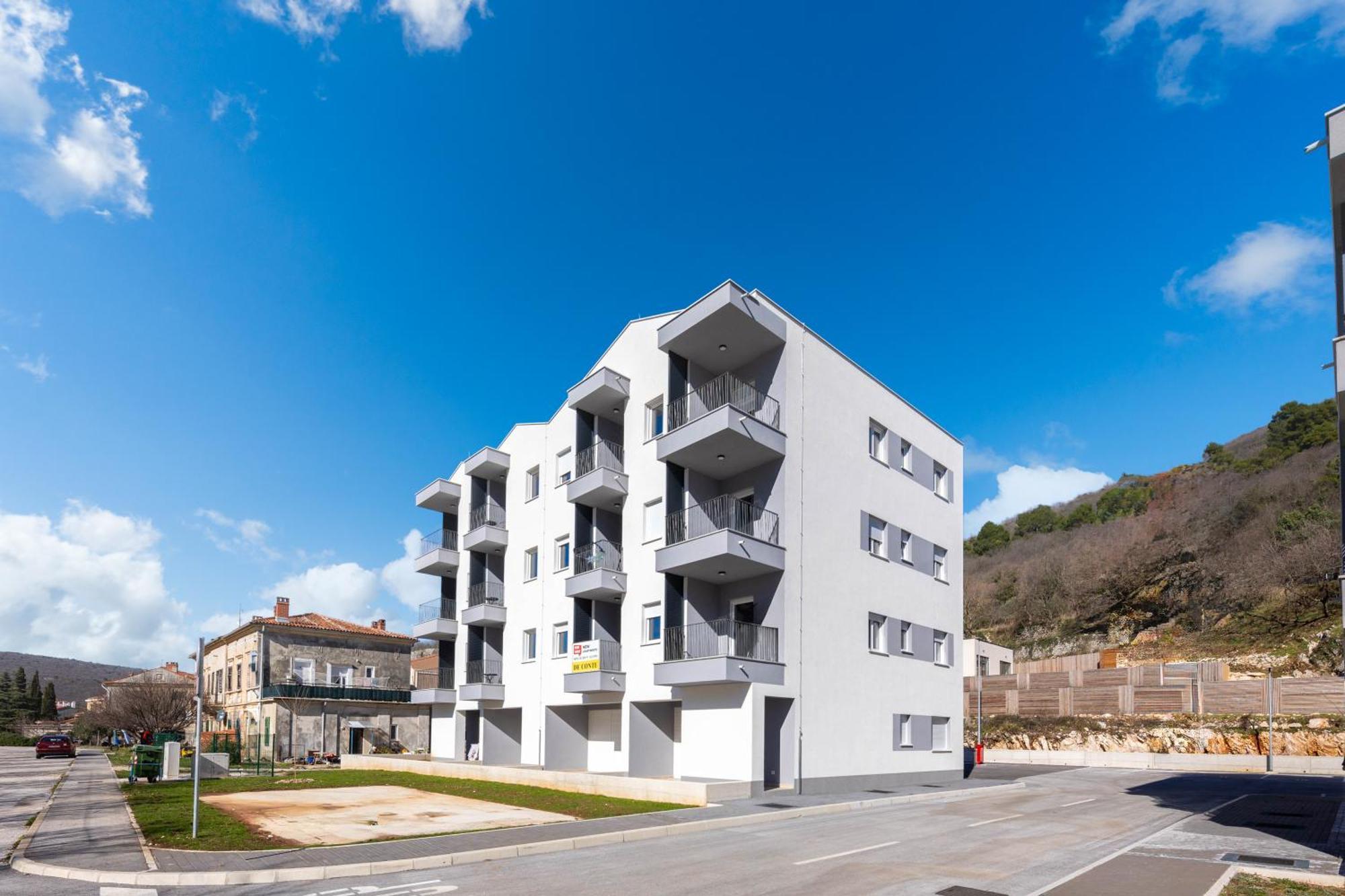 Seafront Villa Andrijana - Happy Rentals Plomin Exteriör bild
