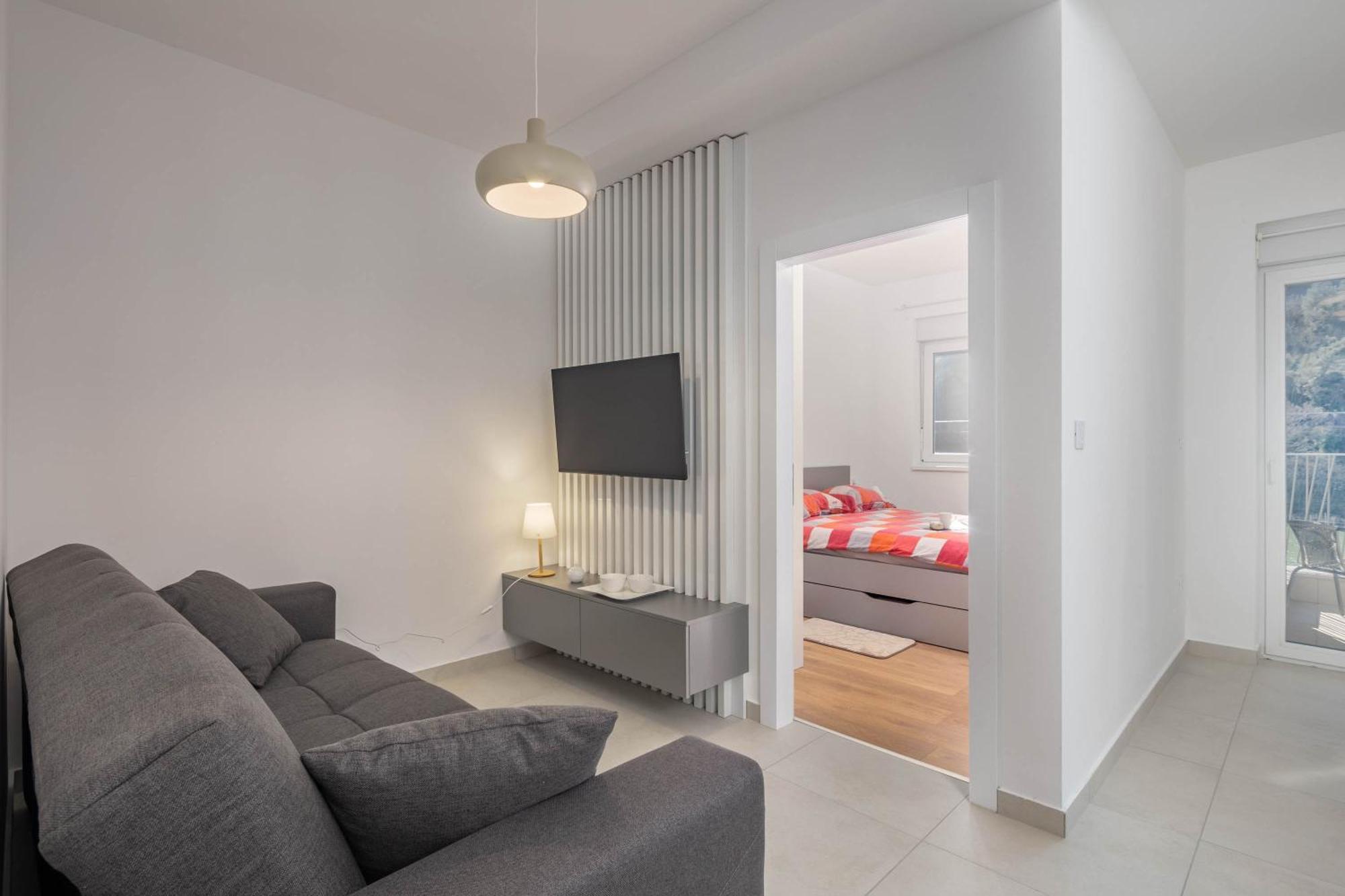 Seafront Villa Andrijana - Happy Rentals Plomin Exteriör bild