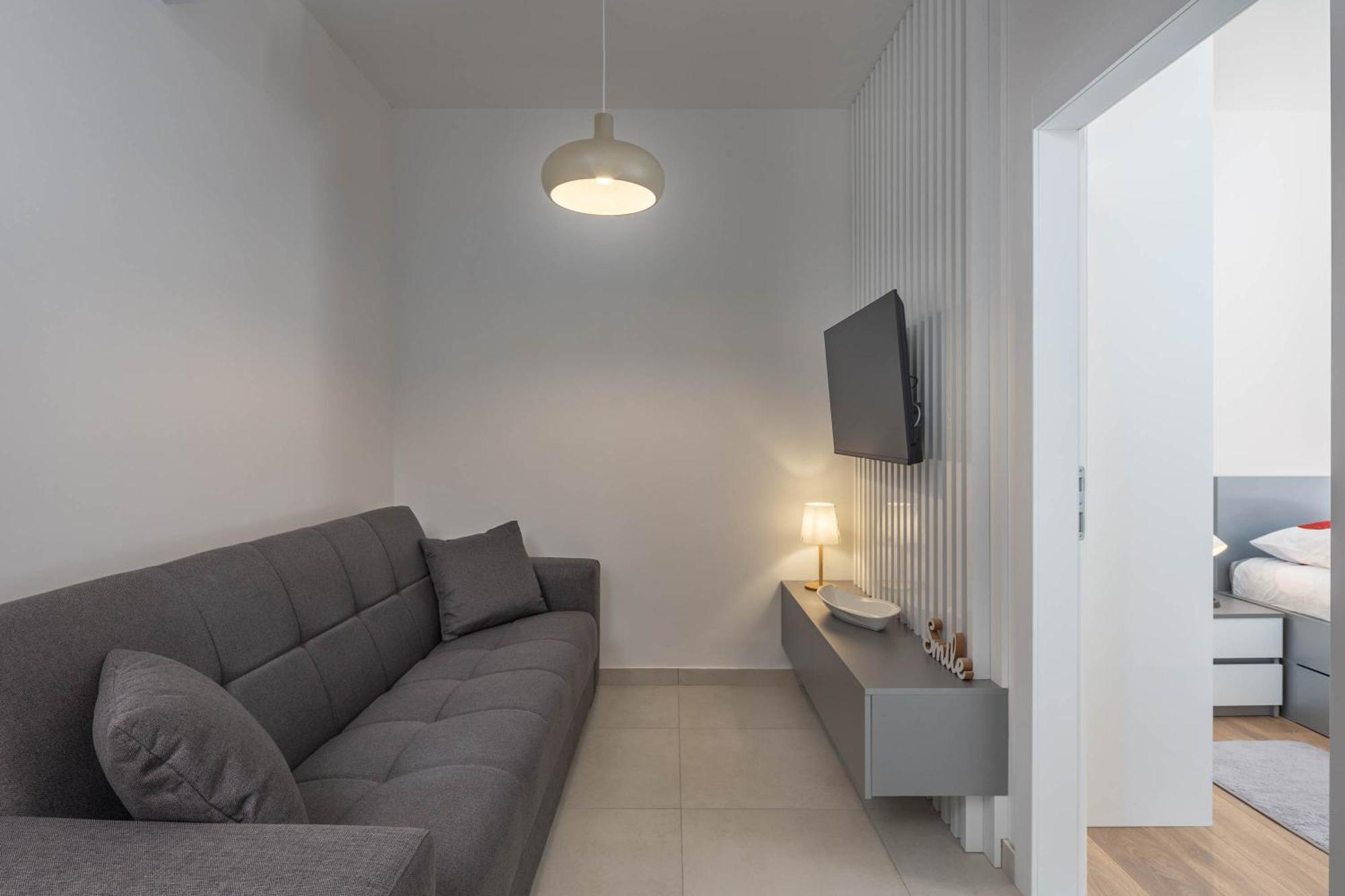 Seafront Villa Andrijana - Happy Rentals Plomin Exteriör bild